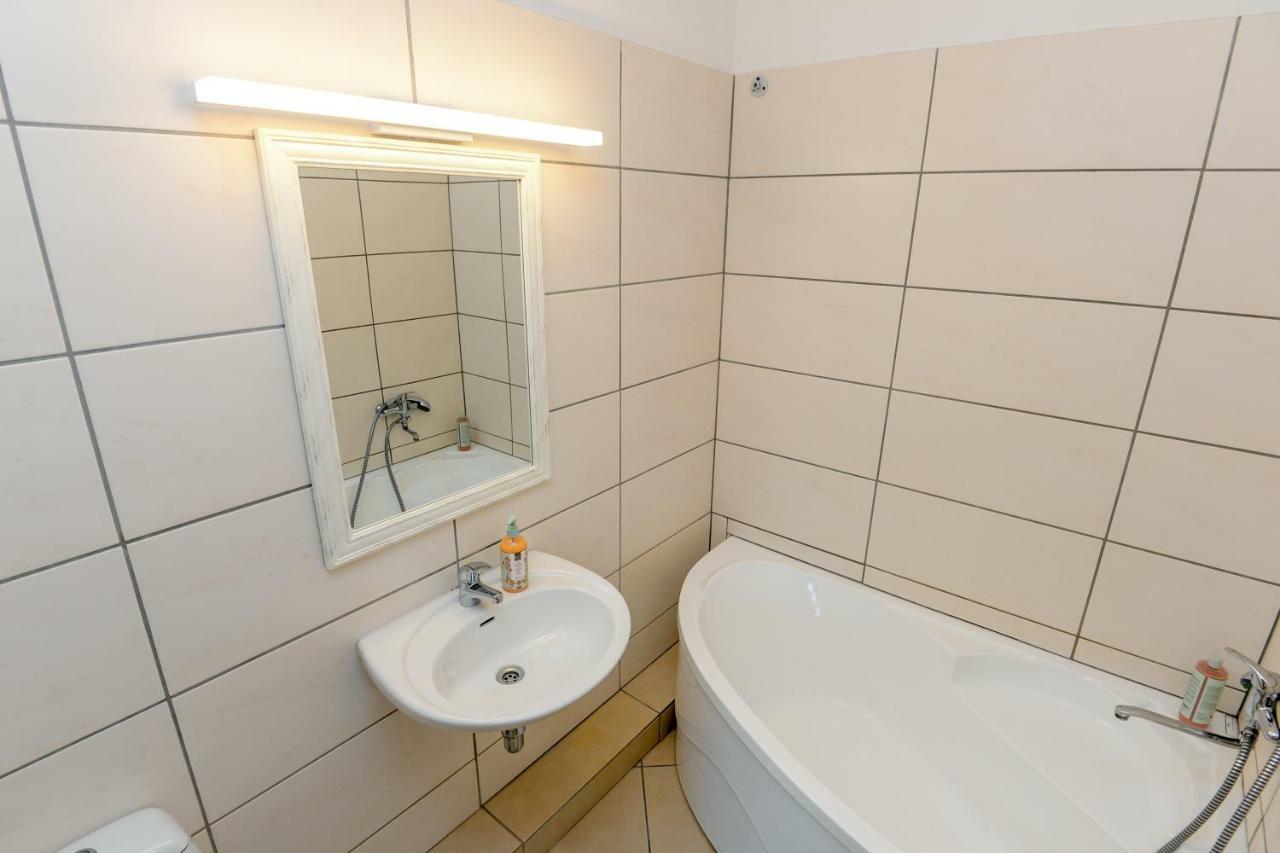 Info Hotel Apartments 팔랑가 외부 사진